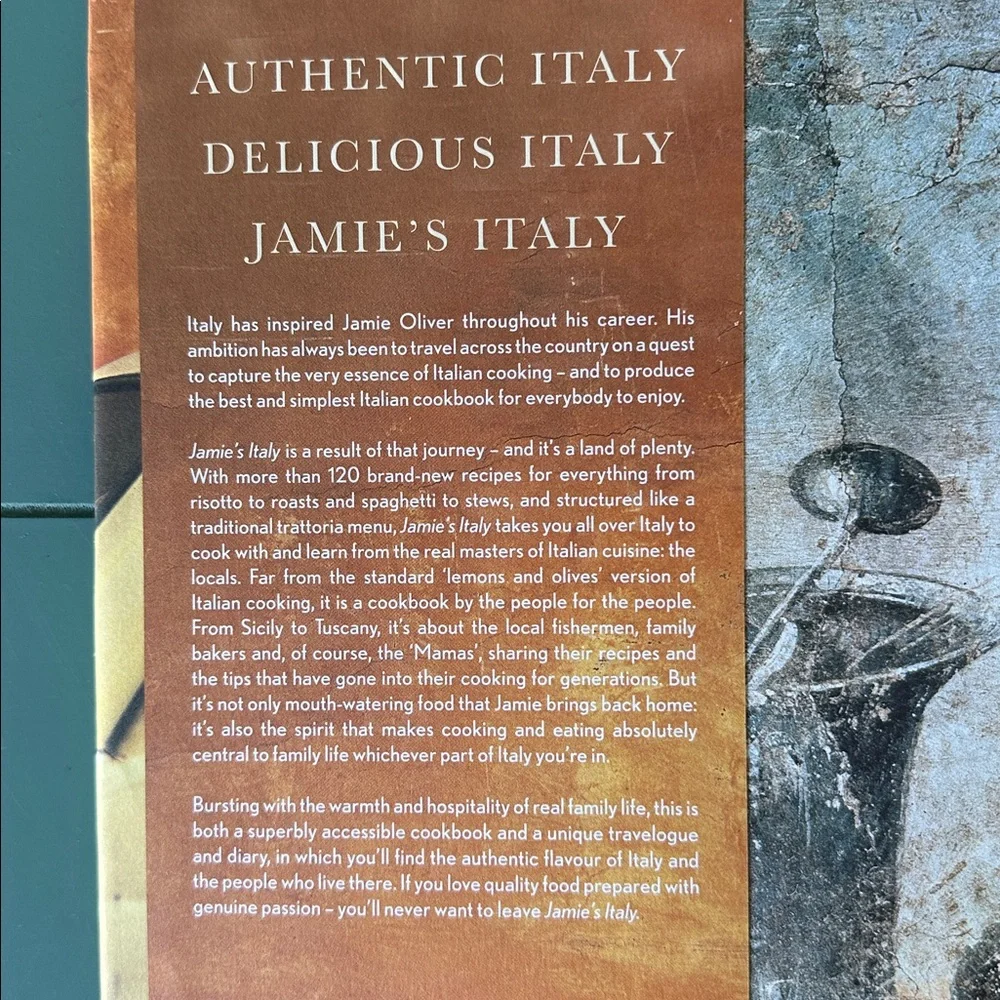 Jamie's Oliver Hardback  - Jamie’s Italy Cookbook Load of good photos /stories